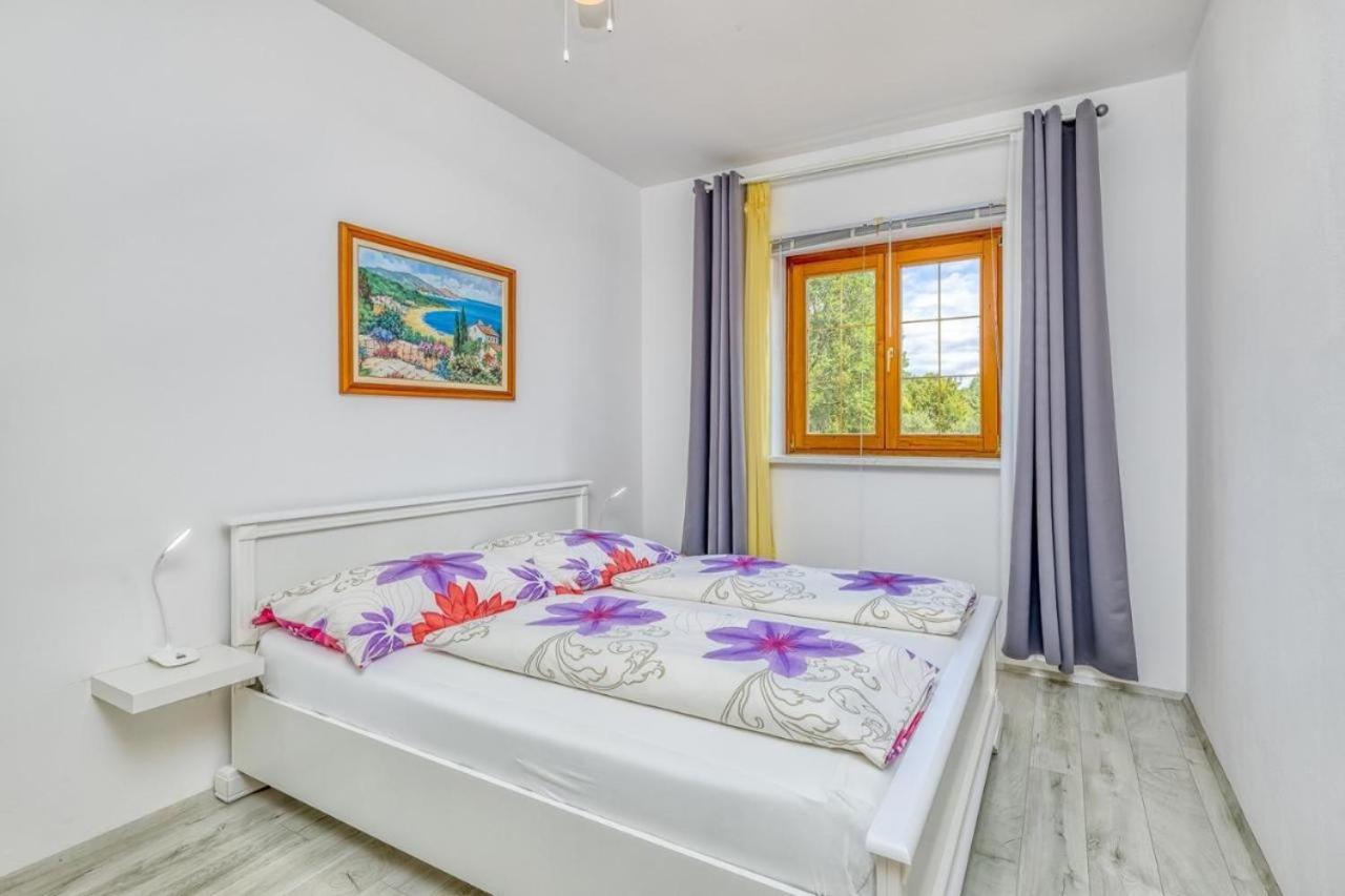 Apartman Finka *